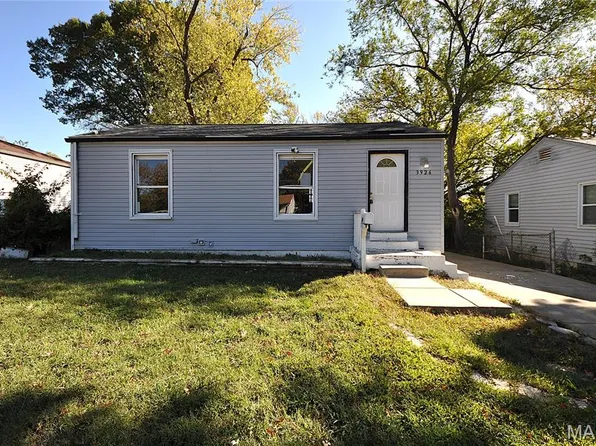 3926 Edmundson Rd, Saint Louis, MO 63134