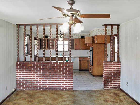 4th image of 1701 Kent Ave