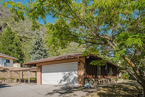 39218 Oak Glen Rd Photo 1
