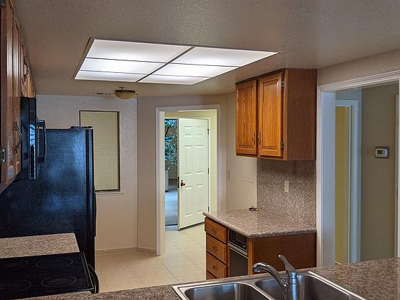 5th image of 440 Cesano Ct APT 104