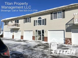 2280 Wisconsin St #F, Oshkosh, WI 54901