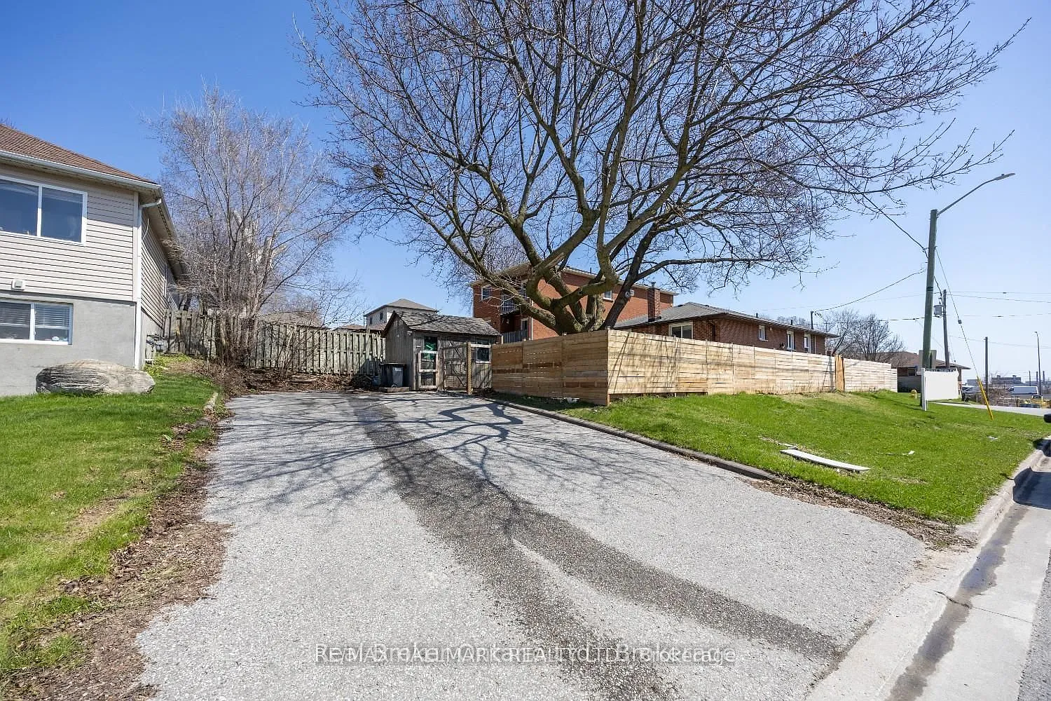 2 bed, $2,350 — Photo 2