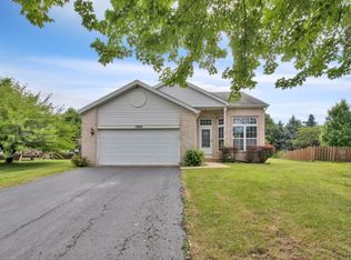 1949 Somerset Dr, Romeoville, IL 60446