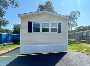 20545 Treetop Rd #266, Lexington Park, MD 20653