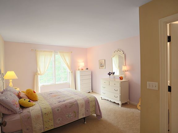 5th image of 3761 Vineyard Pl