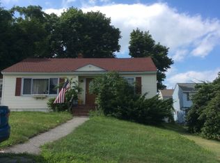 8 Sumner Ave, Lawrence, MA 01841