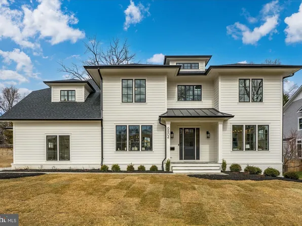 6804 Montour Dr, Falls Church, VA 22043