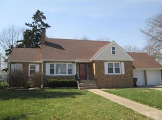 401 Melville Ave, WEST BURLINGTON, IA 52655