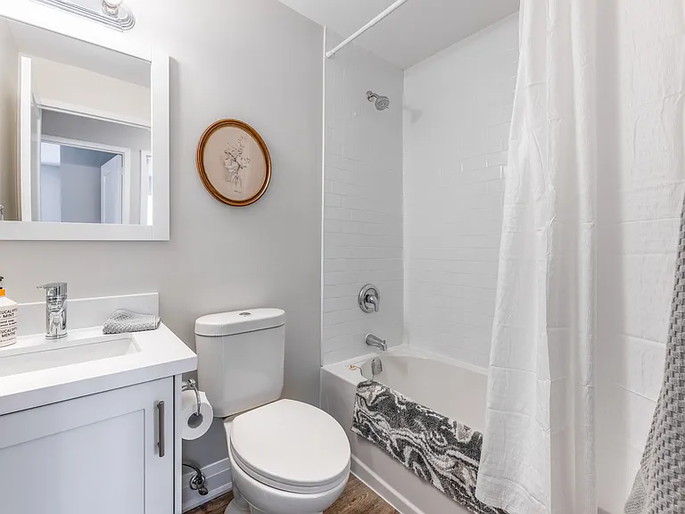 1111 Forestwood Dr — Photo 11