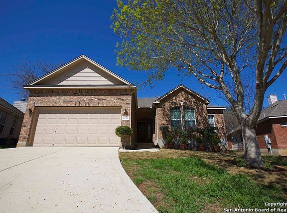 2nd image of 8723 Laurel Canyon Dr