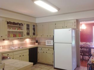 121 Twin Oaks Dr, Brandon, MS 39047