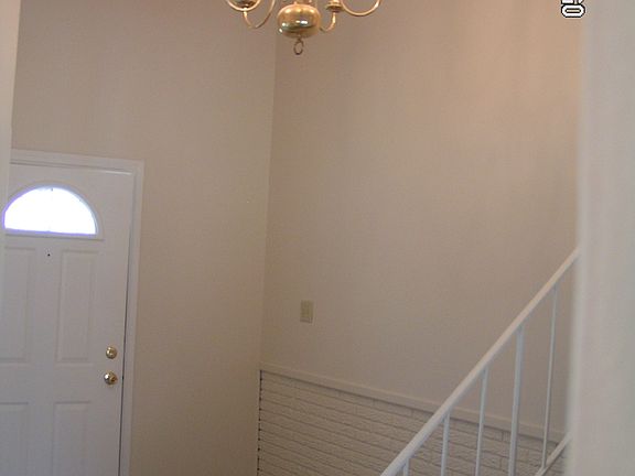 3rd image of 38743 Beecher Dr