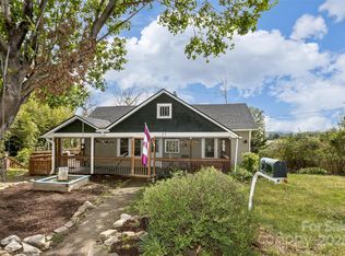 27 Townview Dr, Asheville, NC 28806