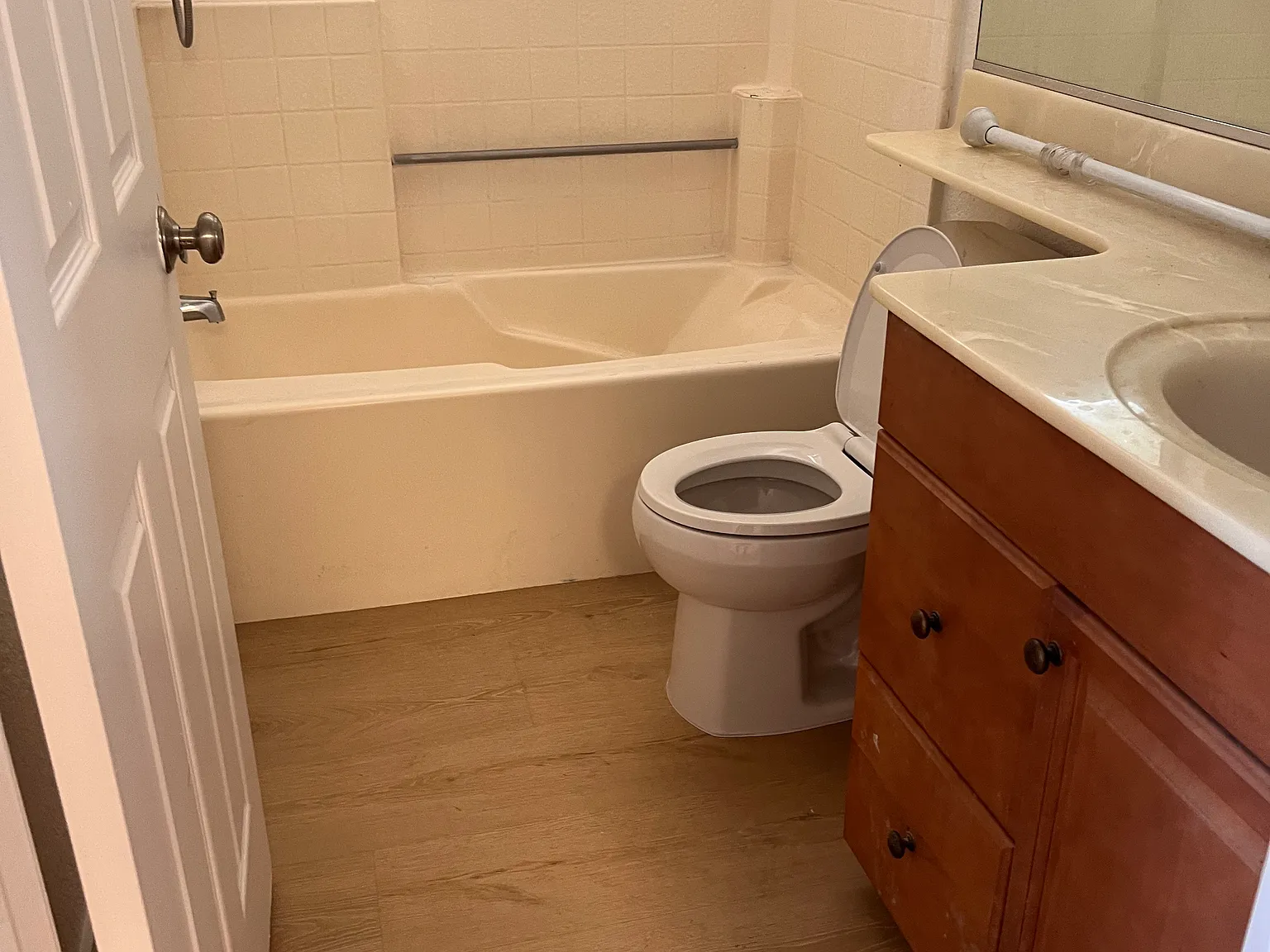 20843 E Cliffside Ln — Photo 3