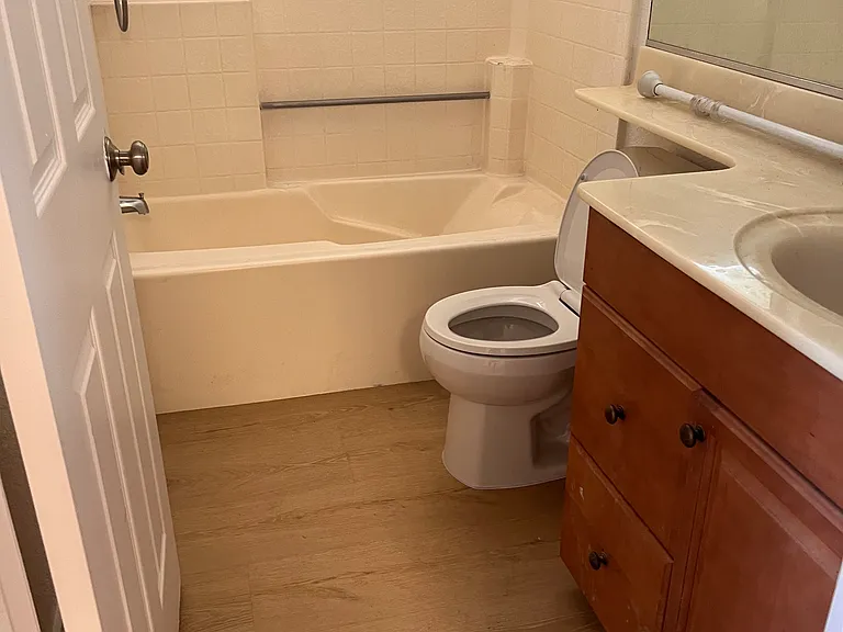 20843 E Cliffside Ln — Photo 3
