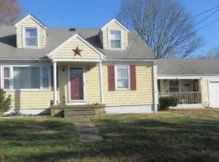 18 Asylum Rd, Warren, RI 02885