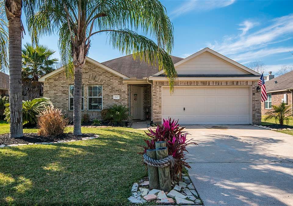 1st image of 2107 Kingfisher Ct