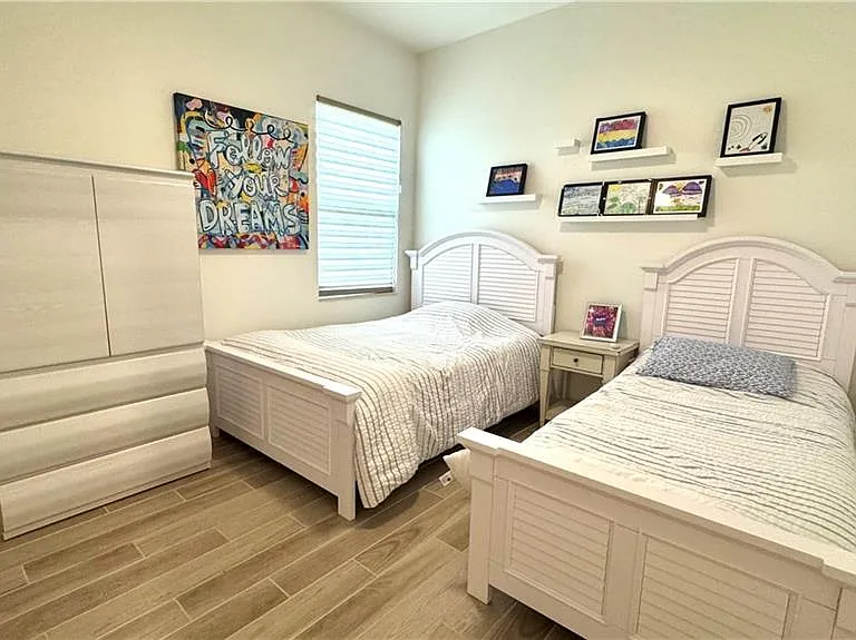 28004 Kerry Ct — Photo 16