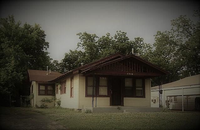 1st image of 1516 NE 18th St