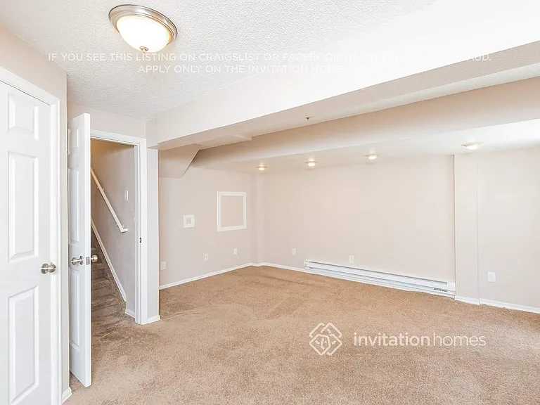 12040 Grape Way — Photo 10