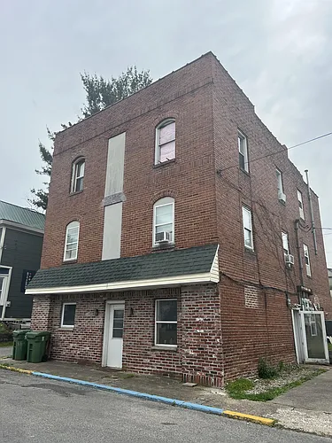 220 Cherry St Photo 1