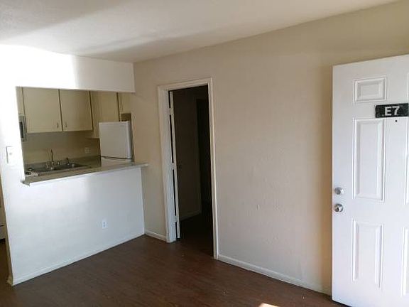 2nd image of 502 Koehler Ct #A1