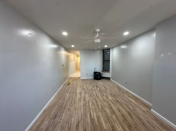 2741-F Douglas Blvd #5C