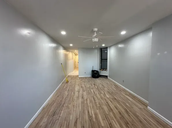 2741 F Douglas Boulevard image 1 of 4