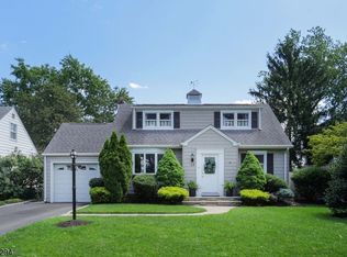 15 Post Rd, Clark, NJ 07066