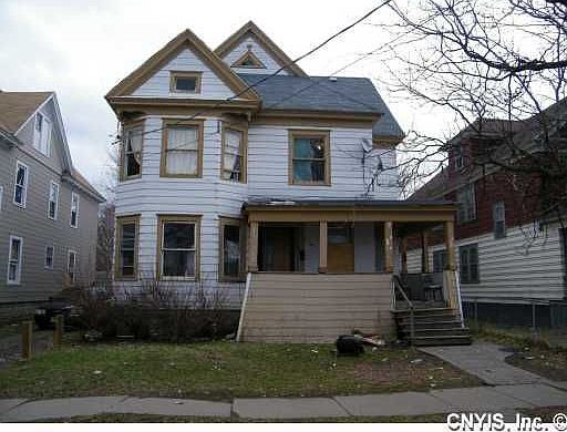1st image of 1625 Midland Ave