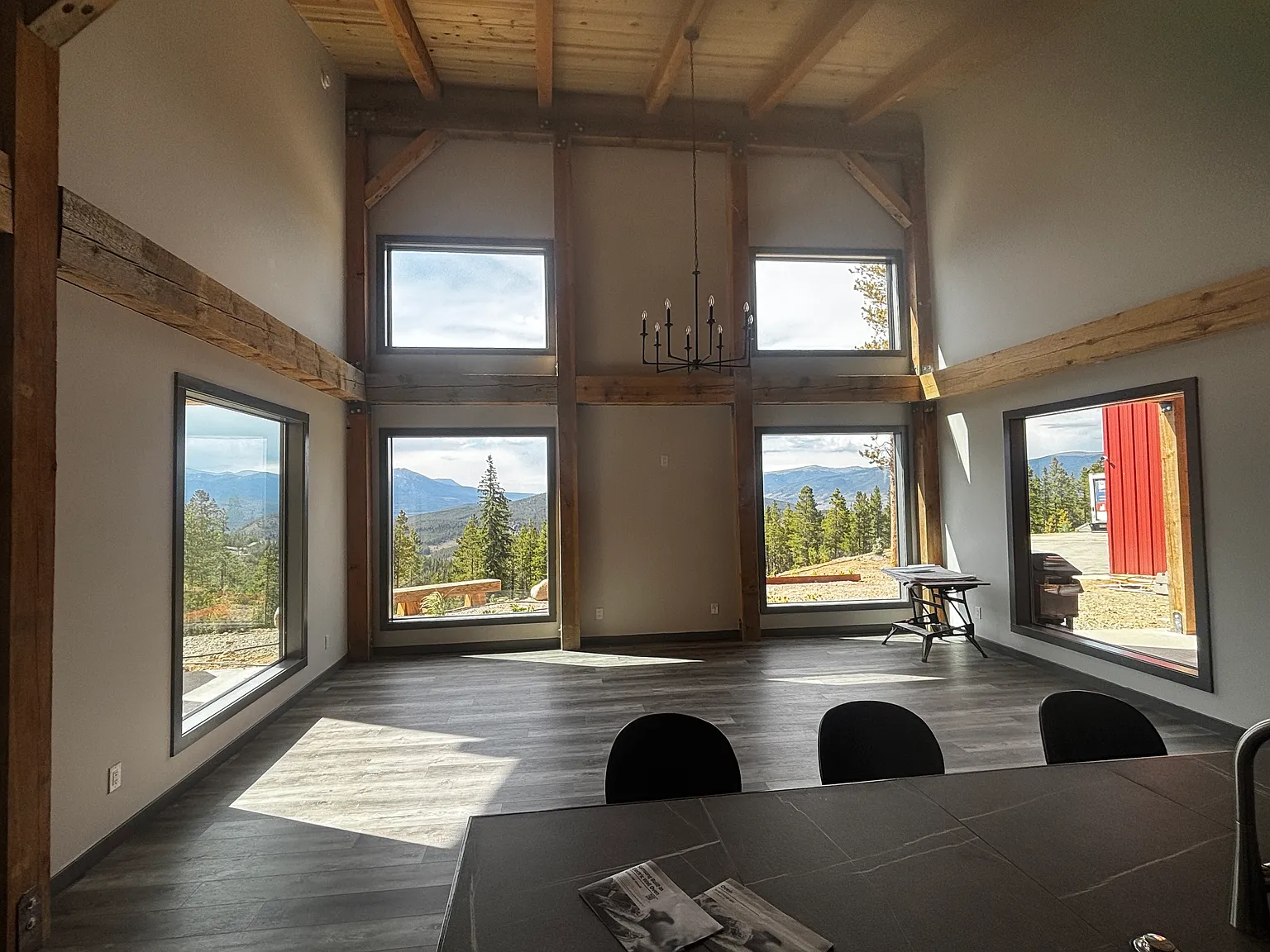 2 bed, 1400 sqft, $3,600 — Photo 2