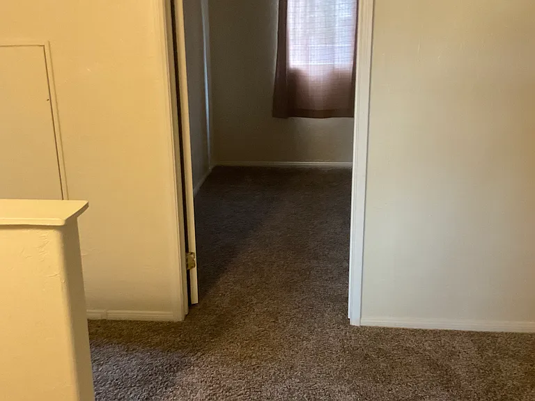 140 N Orange Ave — Photo 15