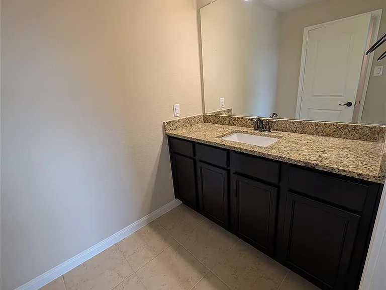 21210 Echo Manor Dr — Photo 19