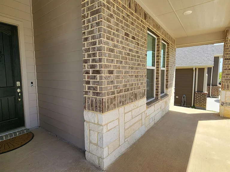 2221 Redwing Dr — Photo 12