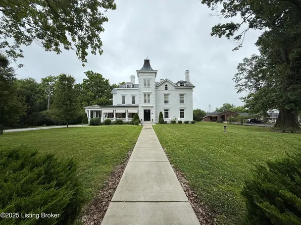 321 S Main St, Lawrenceburg, KY 40342