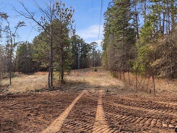 4th image of Highway 135