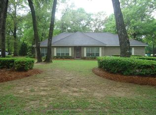 2841 Magnolia Blossom Ln, Marianna, FL 32446