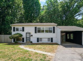 1499 Meridian Ct, Woodbridge, VA 22191
