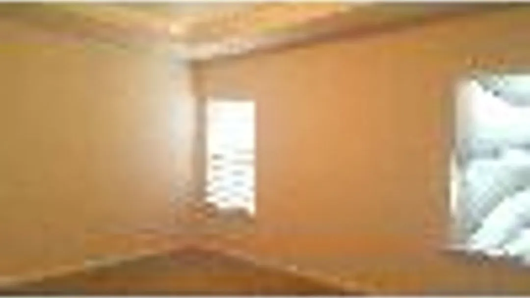 4Bed/2.5Bath 26700 sq ft home located in Wellesley — Photo 4