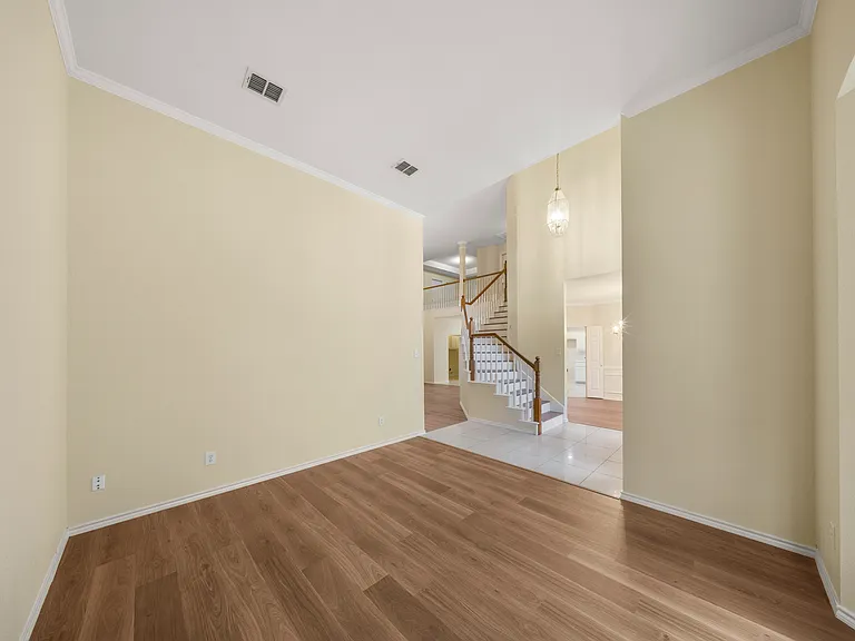2808 Barksdale Dr — Photo 42