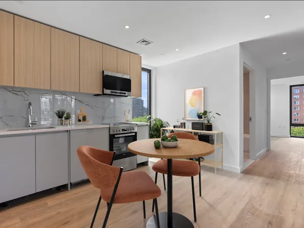 280 West 132nd Street image 3 of 19