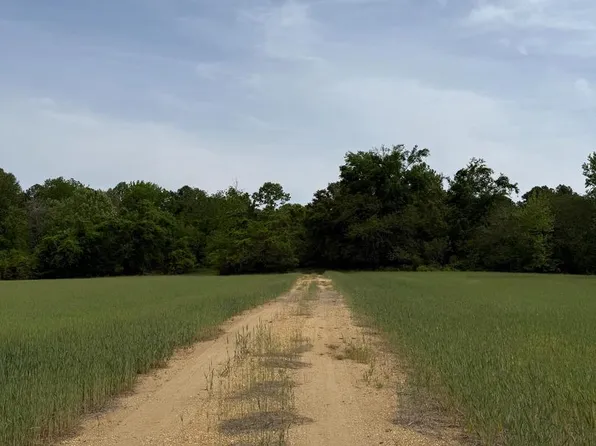26200 Locust Grove Farm Ln, Hollywood, MD 20636