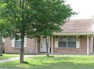 733 Austrian Rd, Grand Prairie, TX 75050