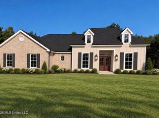 1018 Henry Lee Dr, McComb, MS 39648