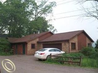 2679 Lakeview Rd, Ortonville, MI
