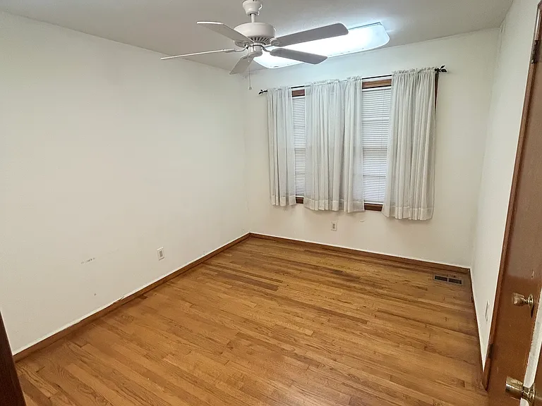 4508 Austin Ave NW — Photo 7