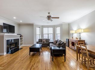 1805 W Addison St #3E, Chicago, IL 60657