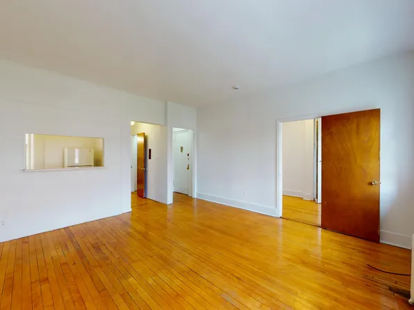 336 East 22nd Street image 4 of 11