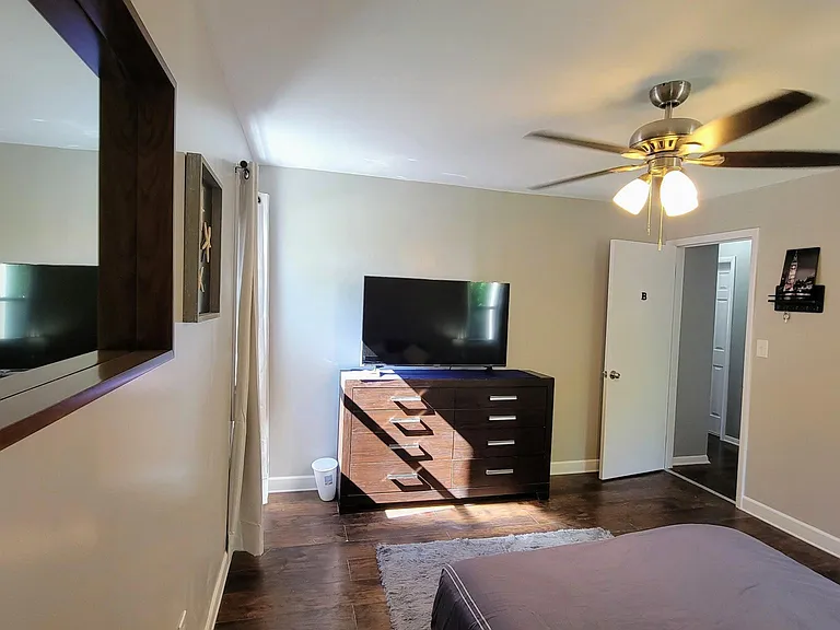 13578 Cedar Rd #DOWNSTAIRS — Photo 6