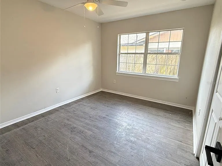 641 Brookside Rd — Photo 23